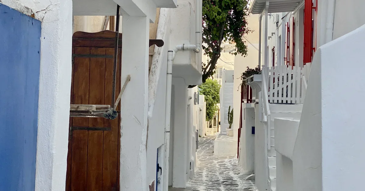 Μύκονος: Εξάρθρωση κυκλώματος ναρκωτικών από το ελληνικό FBI – 5 συλλήψεις και λεία 700.000 ευρώ