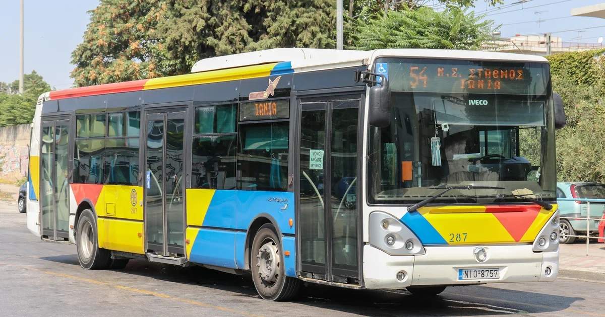 Θεσσαλονίκη: 24χρονη παρασύρθηκε από λεωφορείο του ΟΑΣΘ στο Ωραιόκαστρο