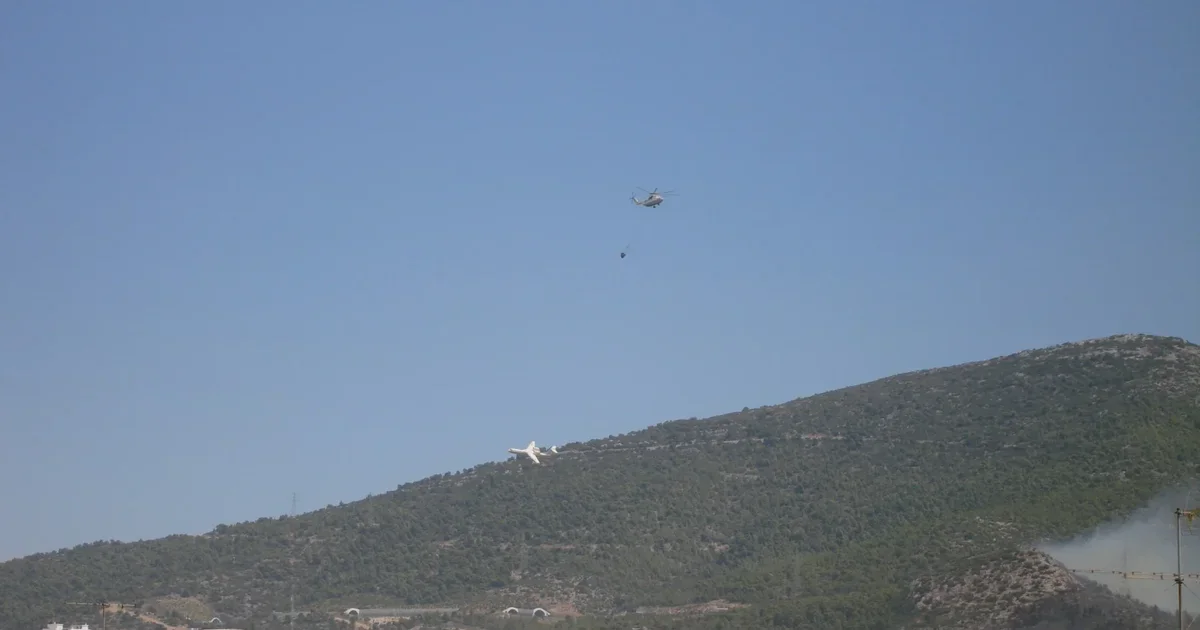 Μεγάλη πυρκαγιά στο Ωραιόκαστρο: Χωρίς ενεργό μέτωπο πλην του εργοστασίου ανακύκλωσης